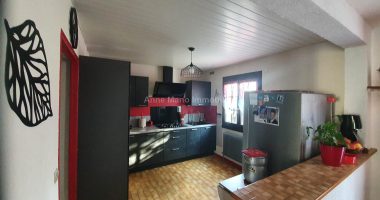 5eb30283.jpg